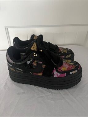 Nike Women's Black Floral Strap Sneakers with Pink & Gold Details